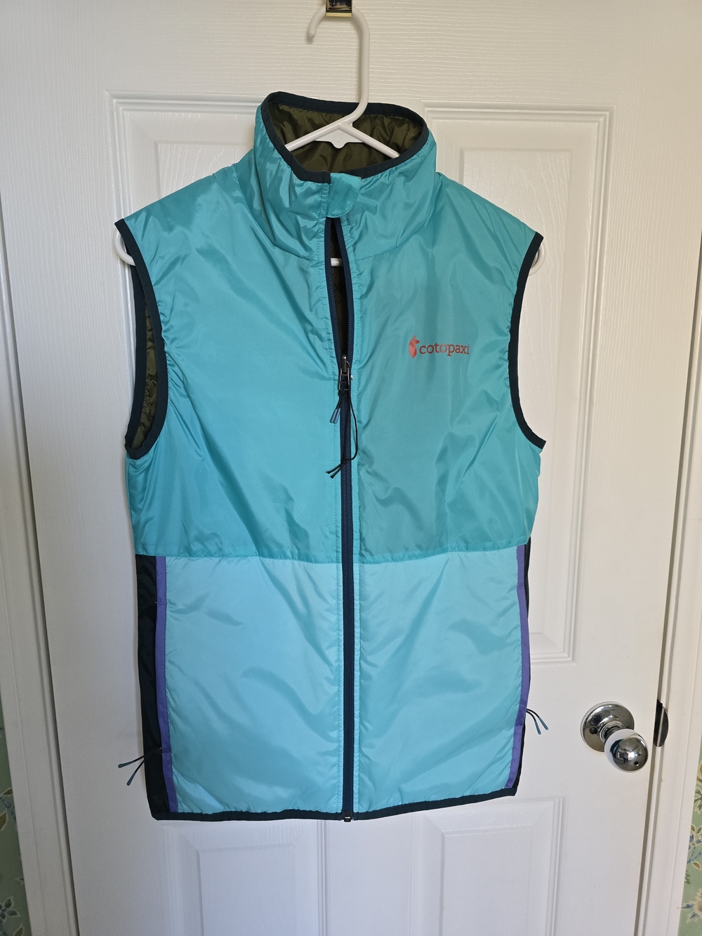 Cotopaxi Teca Calido Vest Color Block Vest in Turquoise & Green Like New
